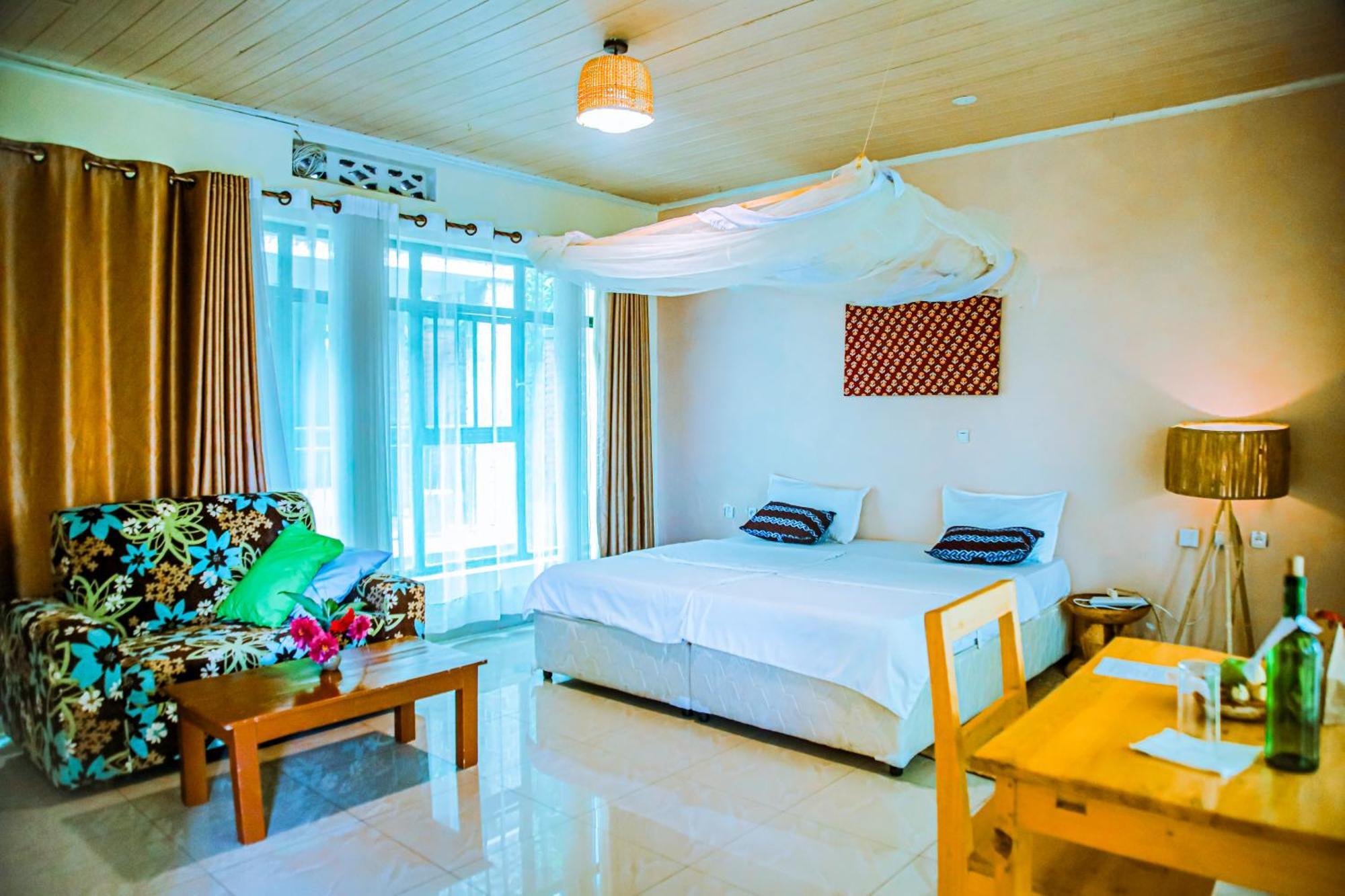 Karisimbi Cave Resort Рухенгери Екстериор снимка